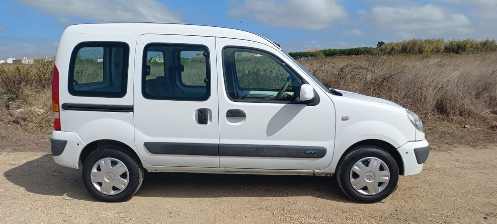 Renault Kangoo 5 lugares diesel