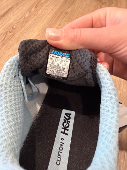 Кросівки  HOKA Clifton 9