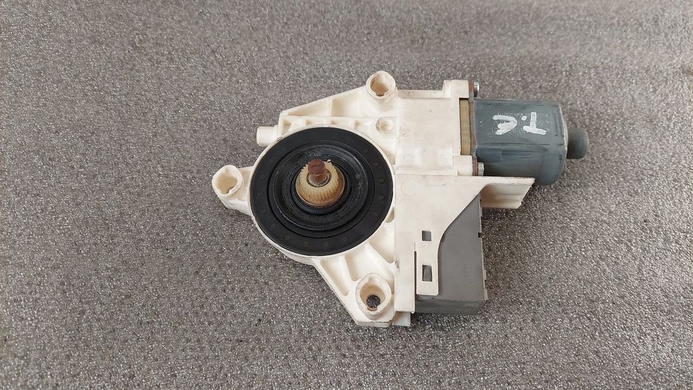Motor vidro trás esquerdo PEUGEOT 407 (6D_)
