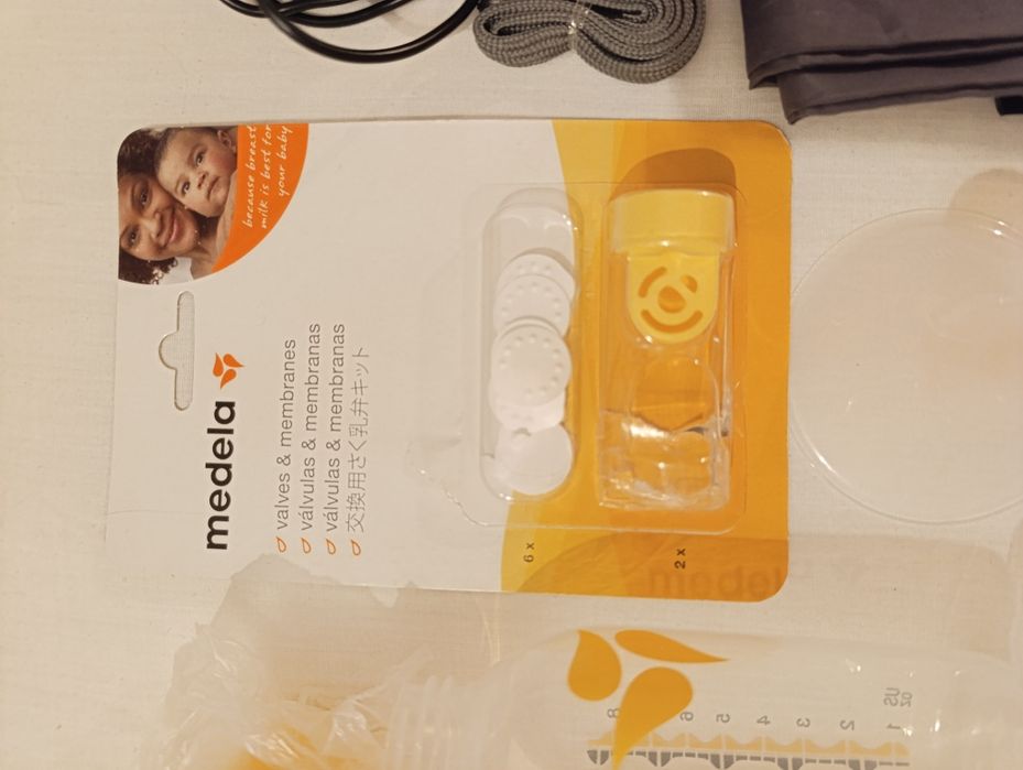 Extrator de leite materno Medela Swing