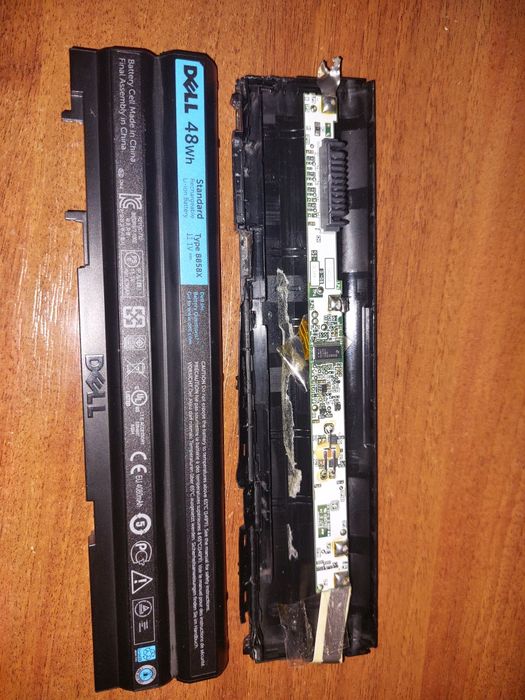 Плата з акумулятора ноутбука