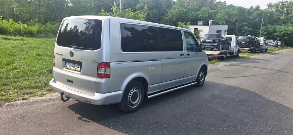 Volkswagen transporter lift 2,0 tdi osobowy