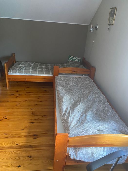 Dwa łóżka pojedyncze