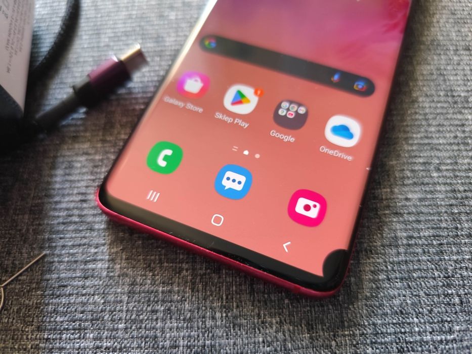 Samsung S10 8GB RAM, 128GB ROM bez obić i prawie bez rys.