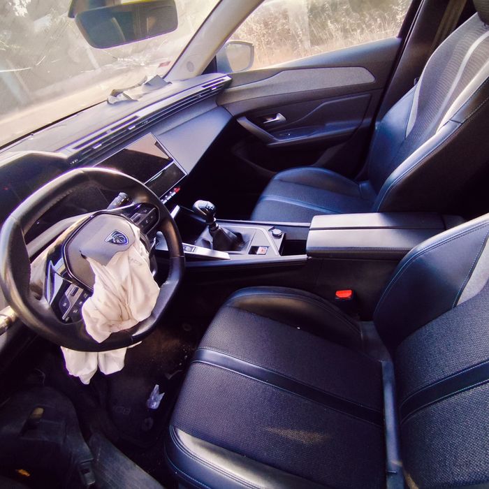 Peugeot 308 1,5hdi Allure 130cv