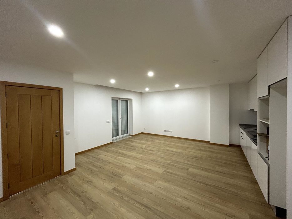 Exclusivo apartamento T3 - Praia de Labruge