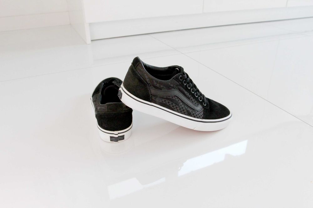 Vans bez wad skóra 39