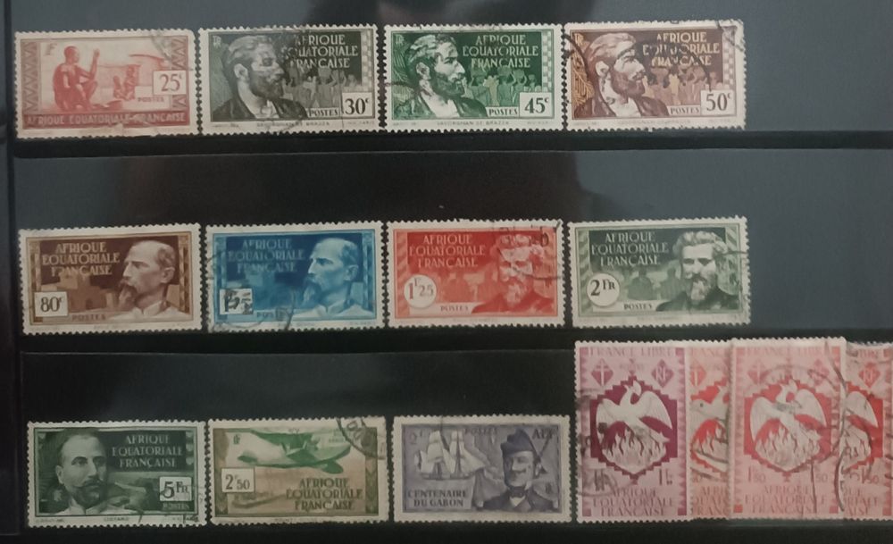 Selos de Congo Francês, Congo Médio, África Equatorial Francesa & Republica Centro Africana. Ainda Selos de Camarões, Senegal, Ruanda e Burkina Faso