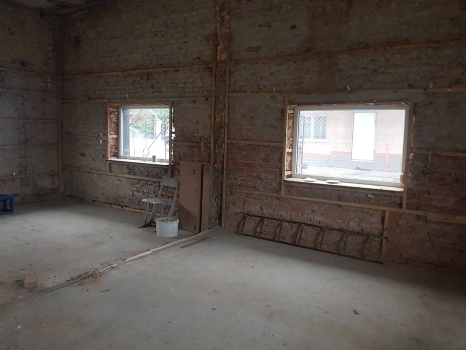 нежитлове приміщення, м. Кам'янка-Бузька