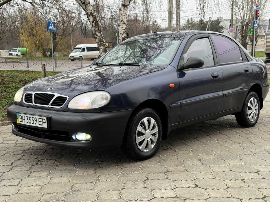 Продам DAEWOO ЗАЗ- LANOS 2003р 1.3 газ-бенз 4-пок