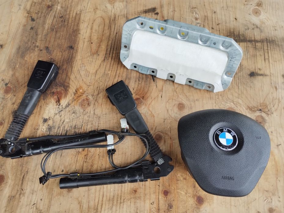 Airbag kierowcy pasażera napinacze pasów BMW 1 f20