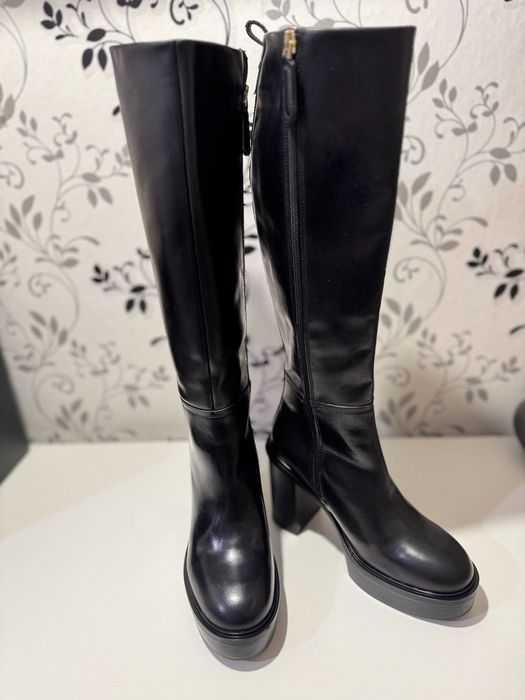 Чоботи жіночі високі Tommy Hilfiger 38р