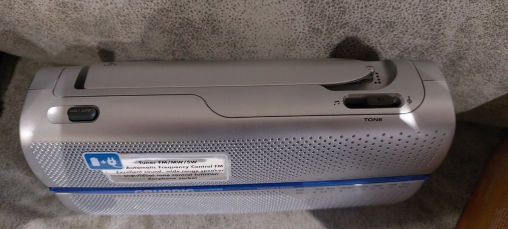 Rádio portátil Grundig