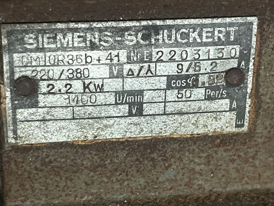 Motor elétrico trisfasico Siemens 2/3cv