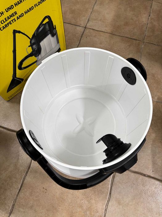 Миючий пилосос Karcher SE 4 Plus(1.081-170.0)