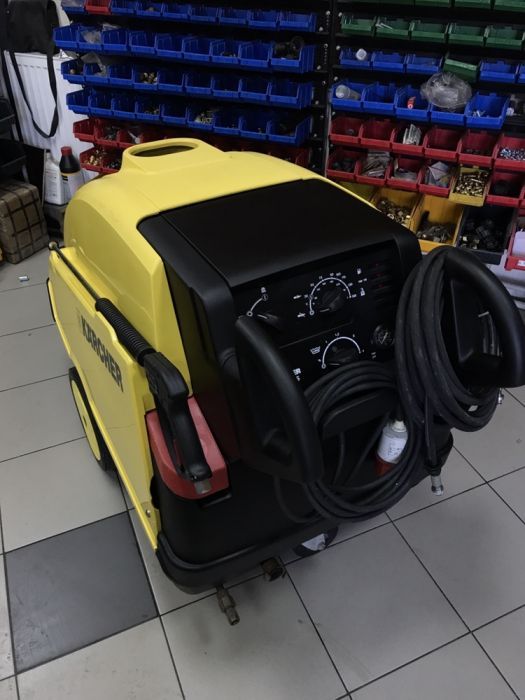 Karcher HDS 895 S автомойка с подогоевом води