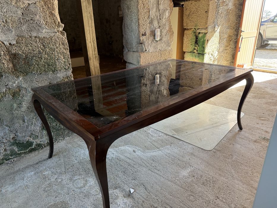 Mesa de sala e 6 cadeiras