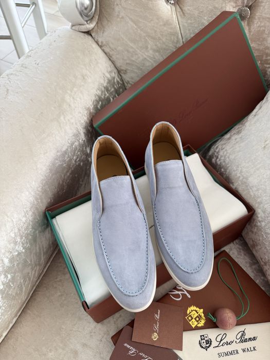 Жіночі лофери замшеві бежеві, сіро-блакитні loro piana