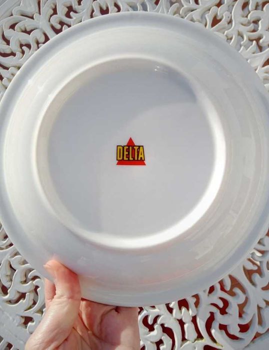 Conjunto 4 pratos brancos (1 de sopa + 3 de sobremesa/lanche) Delta