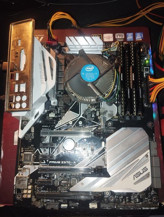 Bundle Intel i5 8600k / ASUS prime Z370-A / 16 Gb memoria ram