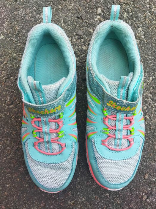 23 см гарні кросівки для дівчинки Skechers кроссовки для девочки
