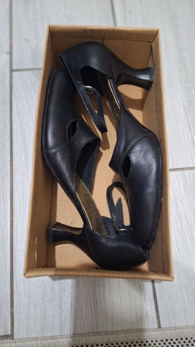 Туфлі жіночі 39 розмір