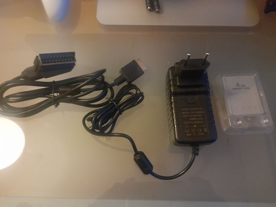 PS1 - japonesa (60Hz) c/mod chip e PSU europeia