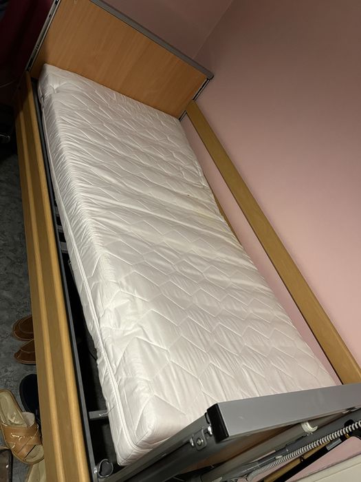 Materac bialy 200x90 na sprężynach