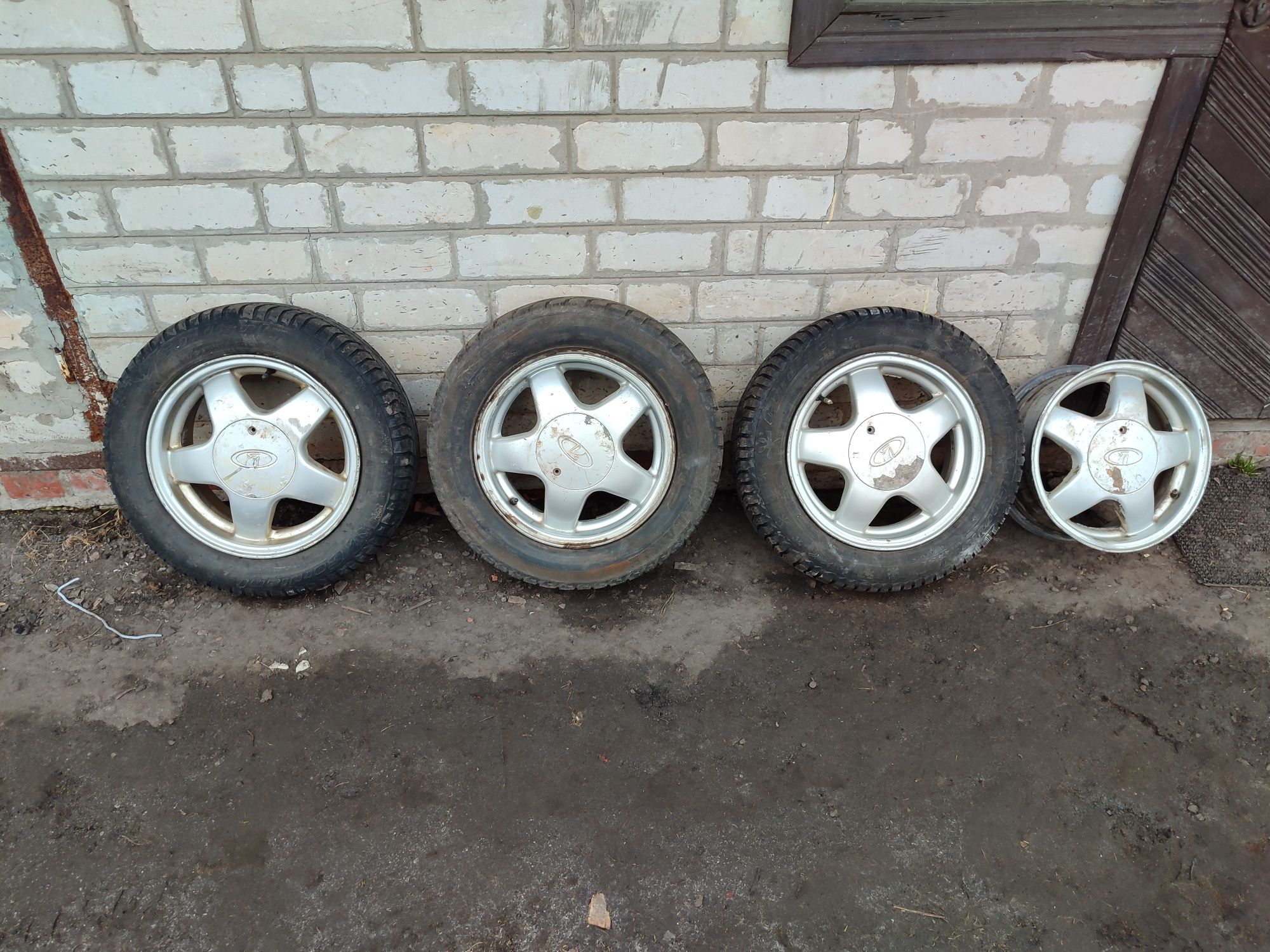 Продам Диски ваз R-14 цена штуки: 900 грн. - Диски Балаклія на Olx