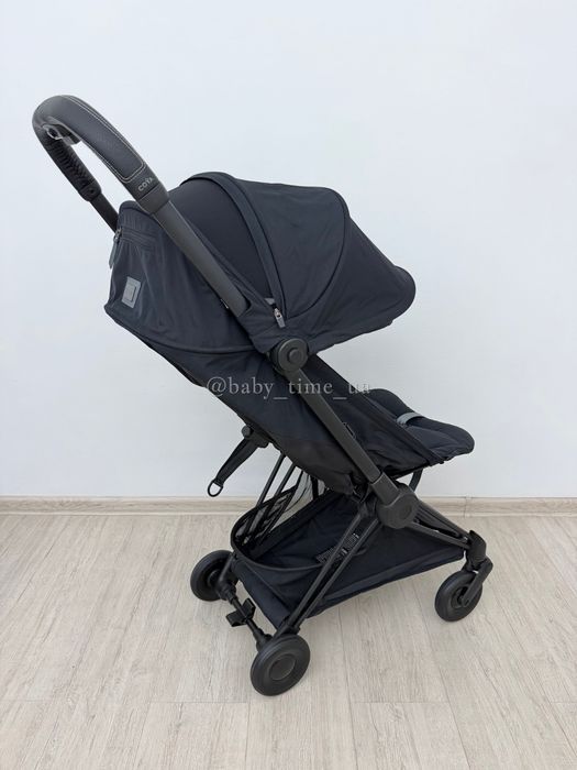 Cybex Coya Black прогулянкова коляска Сайбекс Коя