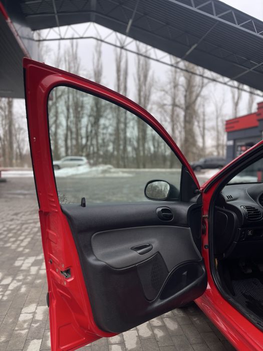 Продам Peugeot 206 1.4 Бензин Кондиционер ОБМЕН