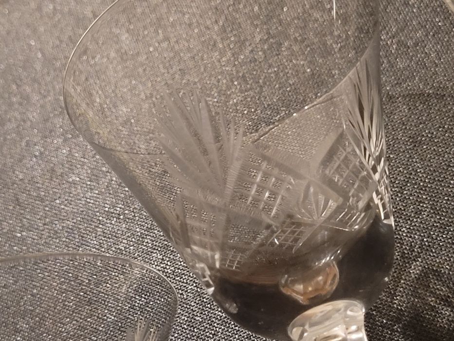 Kieliszki 11cm wysokość kryształ 6sztuk piekne szlif