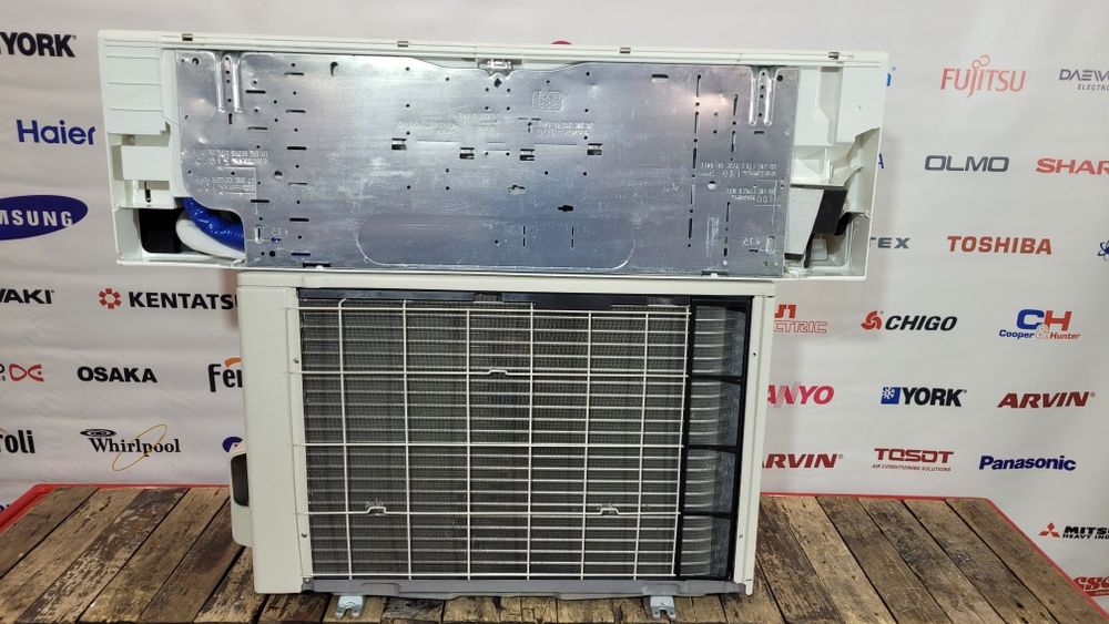 Кондиционер  MITSUBISHI