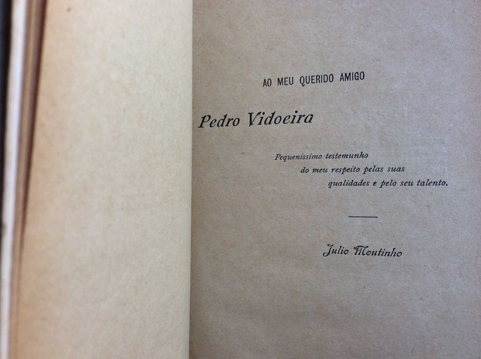0 Chá das Amaraes. Peça em um acto, em verso. Parodia á ceia dos Cardeaes de Julio Dantas, 1903.