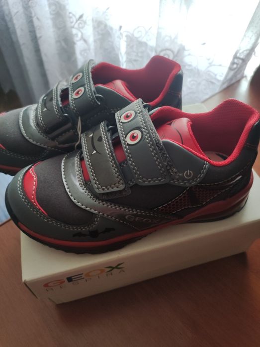 Кросівки Geox 27 розмір