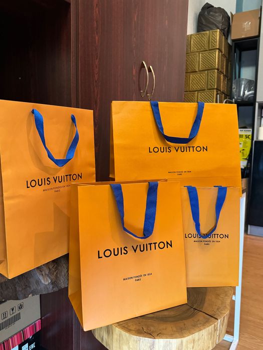 Пакет Louis Vuitton