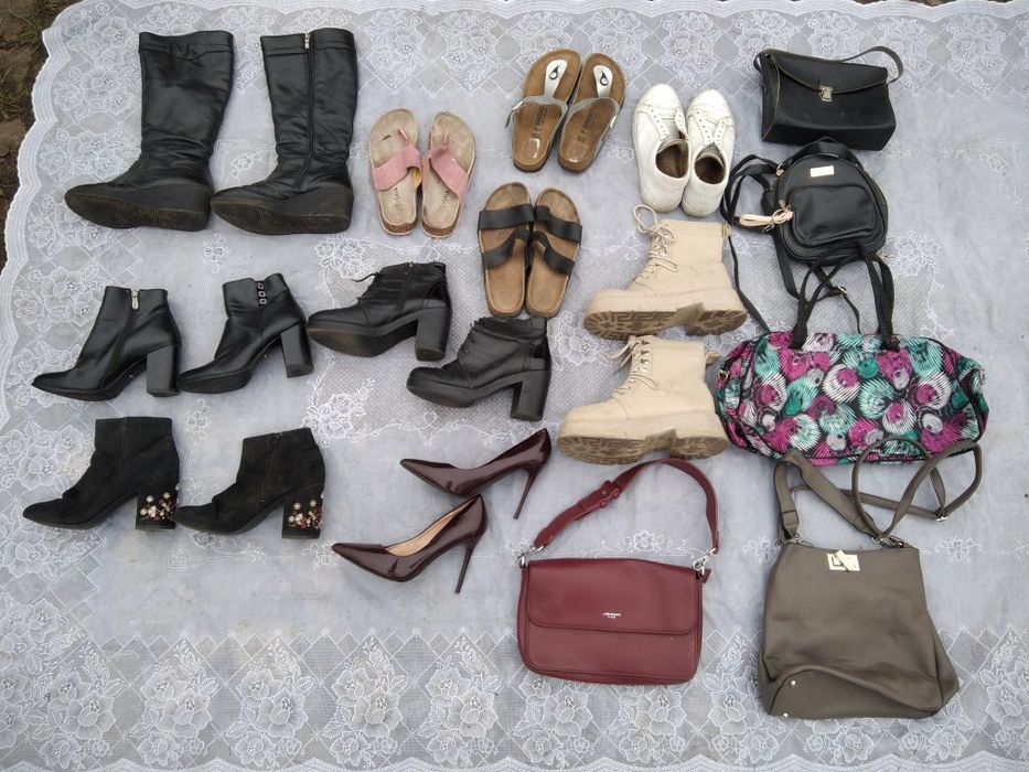 Обувь р39 зимние кожаные сапоги  кроссовки туфли босоножки ботинки