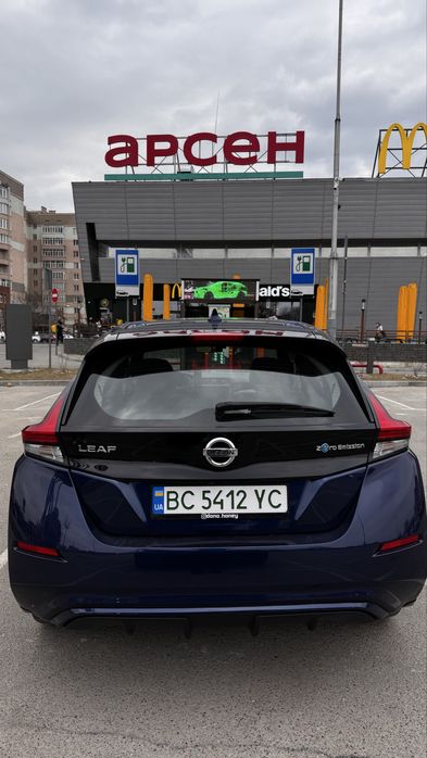 Продам Nisan Leaf 2018