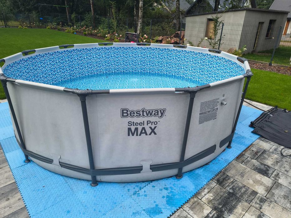 Basen Stelażowy Ogrodowy Okrągły 366x100cm BESTWAY używany