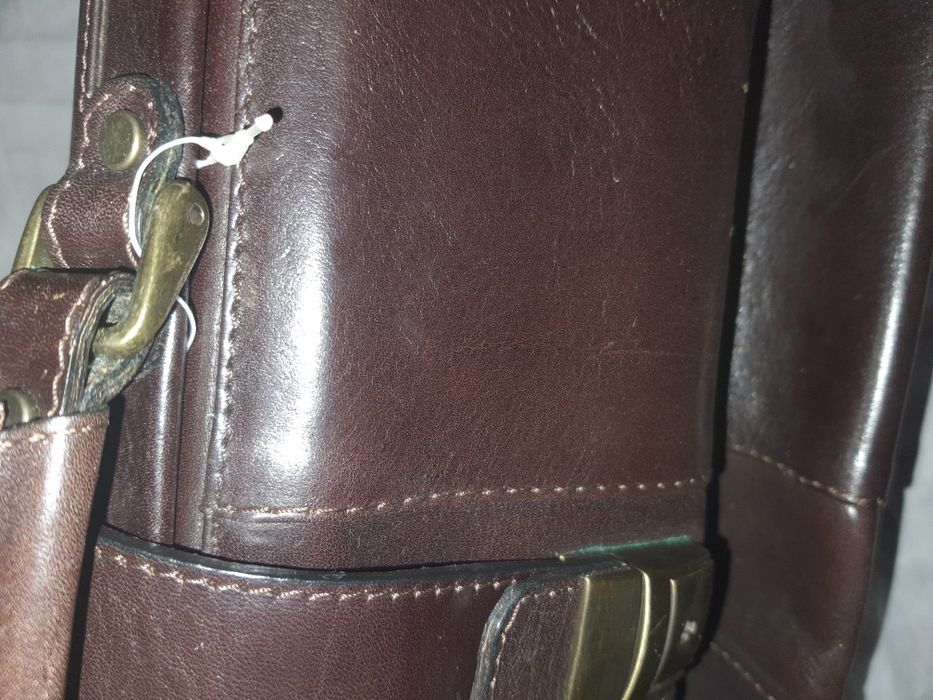 Mala de médico em pele