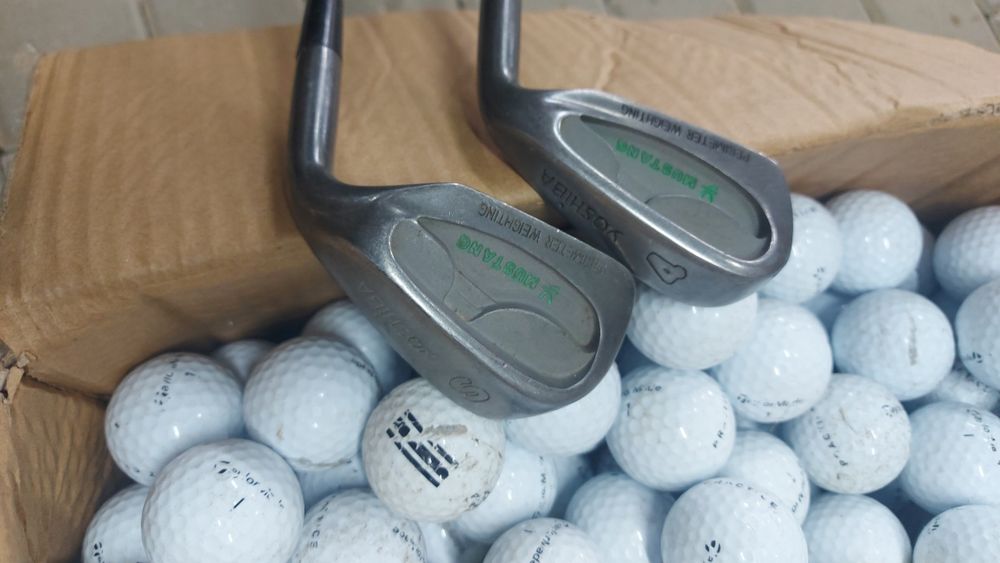 2 kije golfowe + 10 piłek uż. Zestaw A