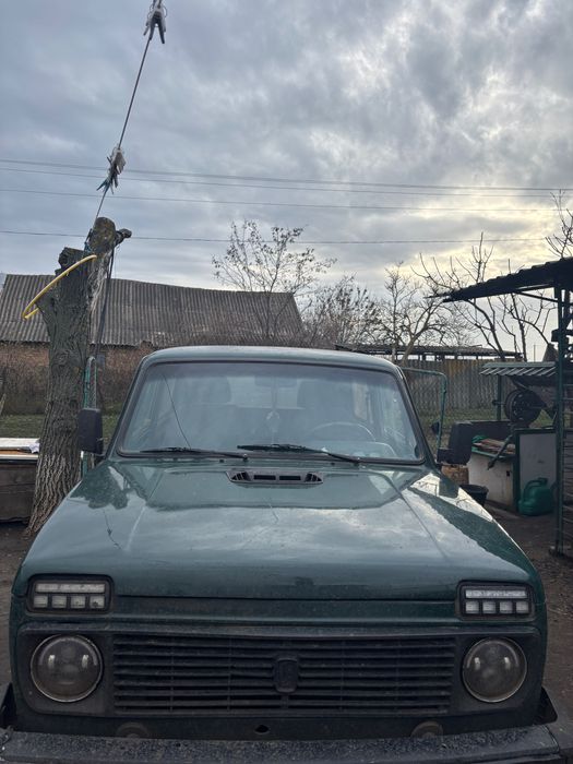 Продам авто ВАЗ 2121 на повному ходу