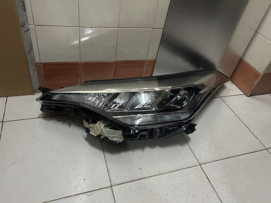 Farol Toyota C-HR 2019 full led