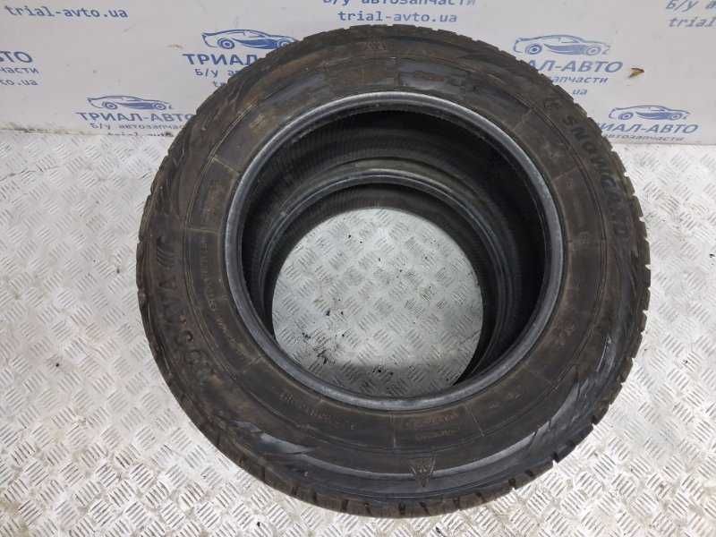 Шини ROSAVA 215/65/R16 ЗИМА 30/20 Гума Б/в