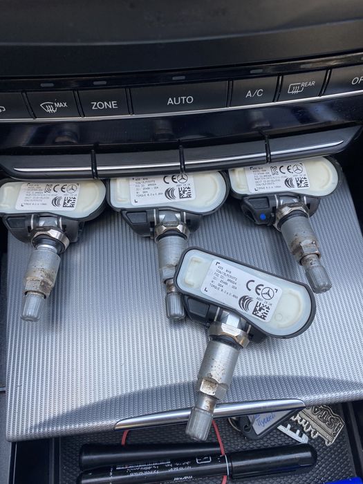 Датчик давления шин mercedes