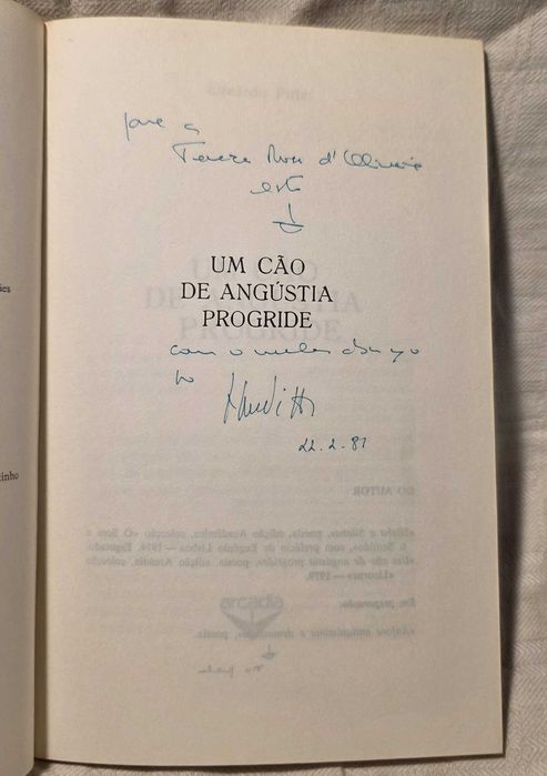 Um Cão de Angústia Progride (1979) – Eduardo Pitta | Dedicatória Autógrafa