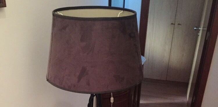 Candeeiro de sala em vidro (teto)