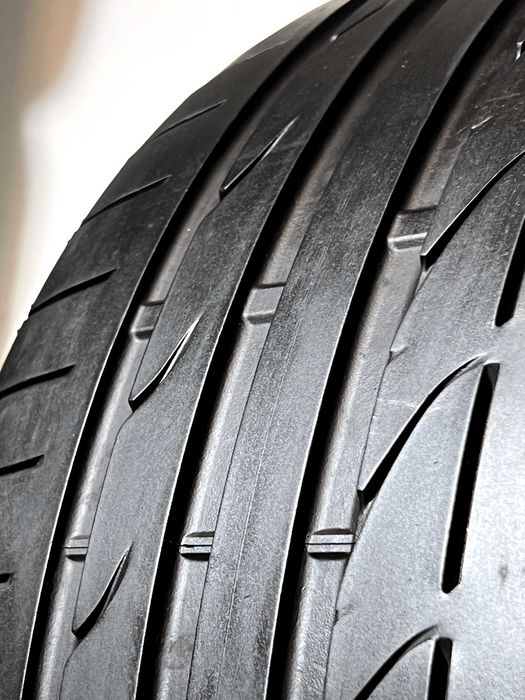 Pneus Bridgestone Potenza S001 - 245/35/18 - Como NOVOS