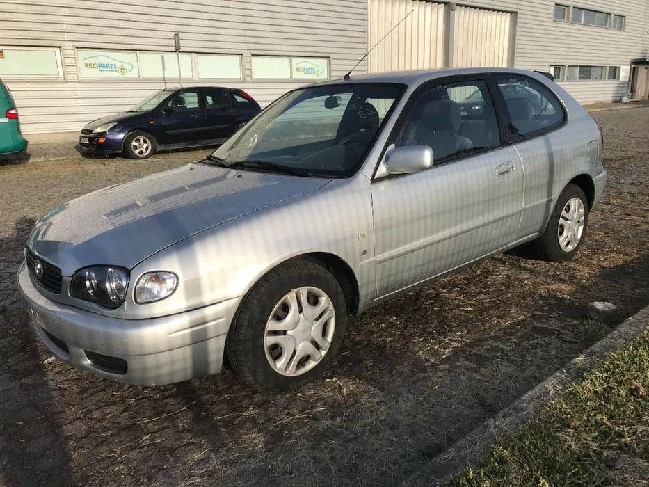 Toyota Corolla E11 1.6 16V 3P 2000 - Para Peças
