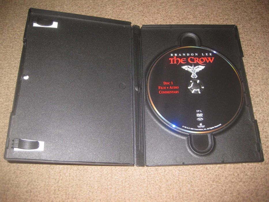 DVD "O Corvo" com Brandon Lee